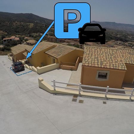 Aquilone Apartman Badesi Kültér fotó